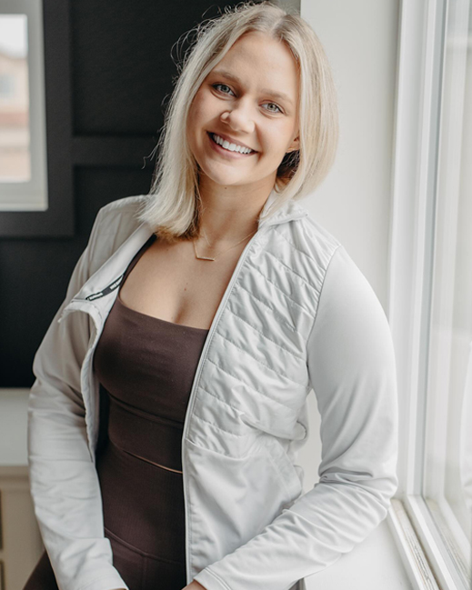 Physical Therapist BettyLou Headshot